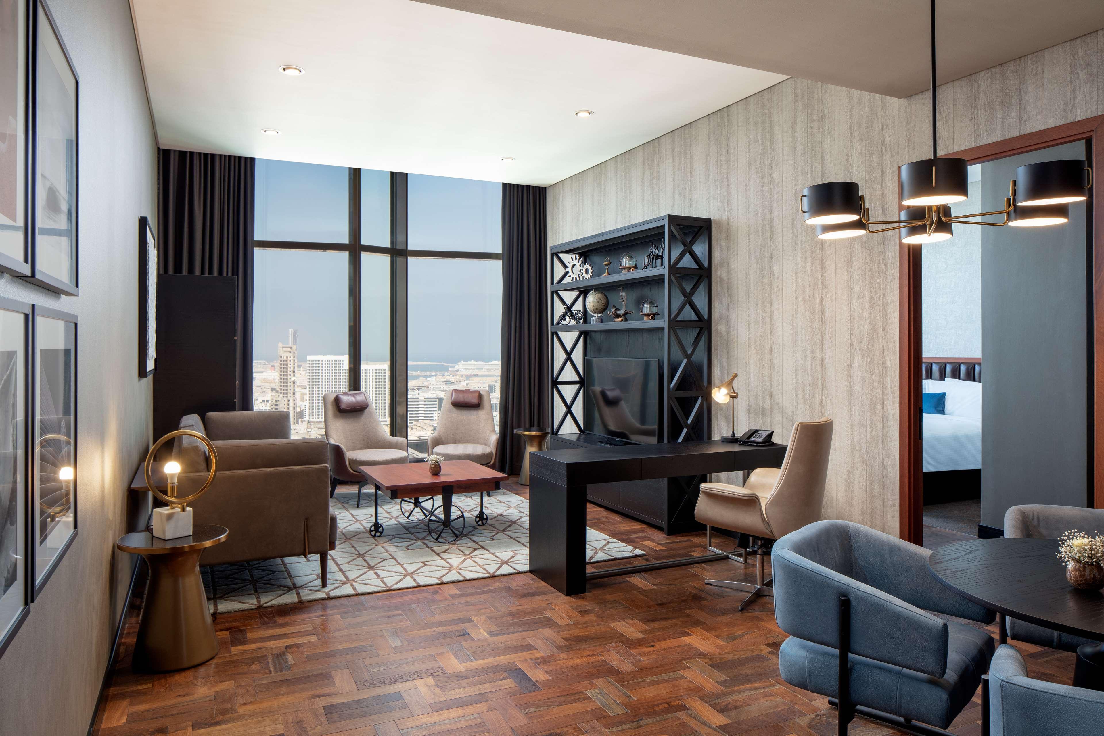 Doubletree By Hilton Hotel And Residences Dubai - Al Barsha Extérieur photo