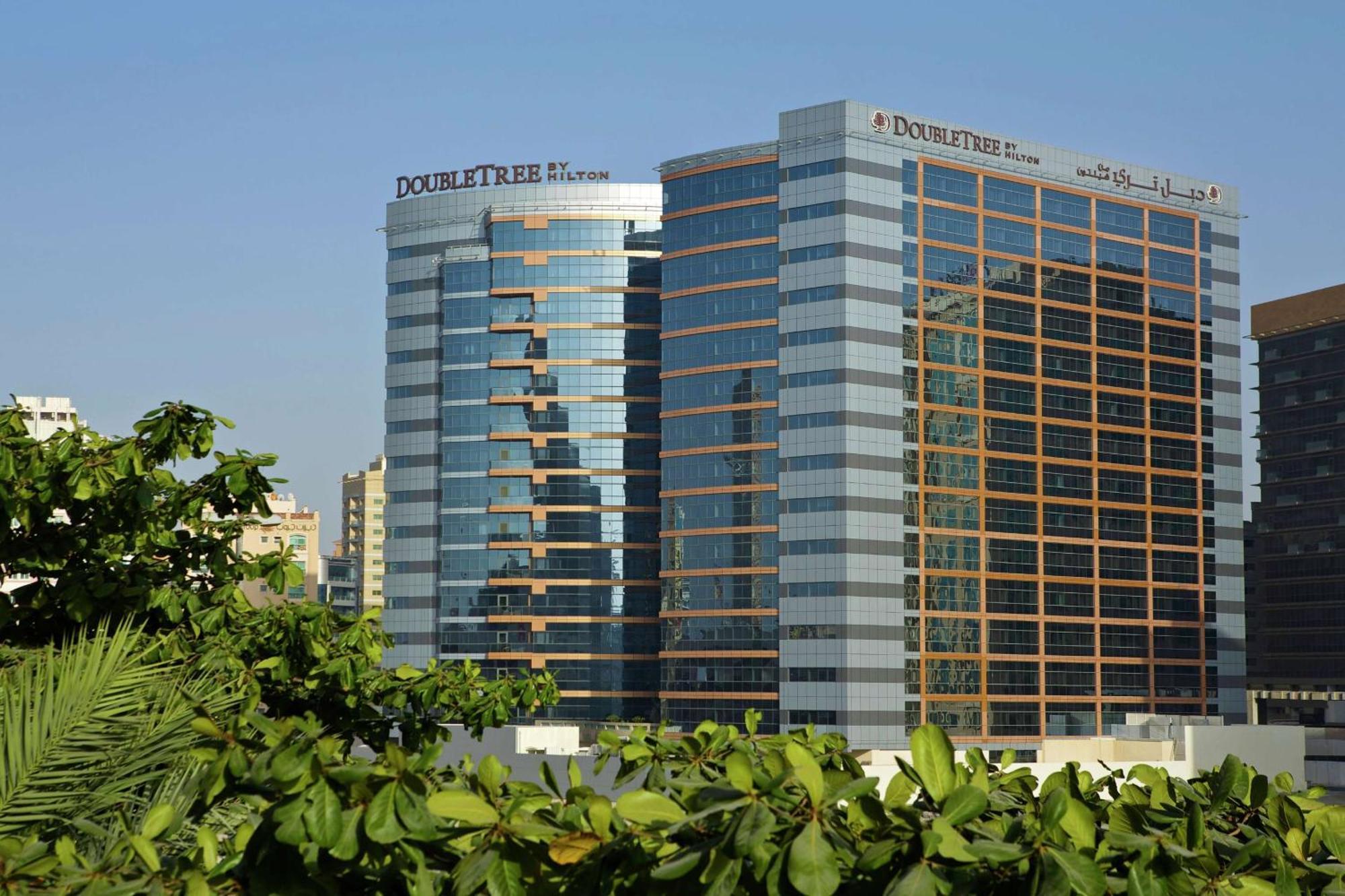 Doubletree By Hilton Hotel And Residences Dubai - Al Barsha Extérieur photo